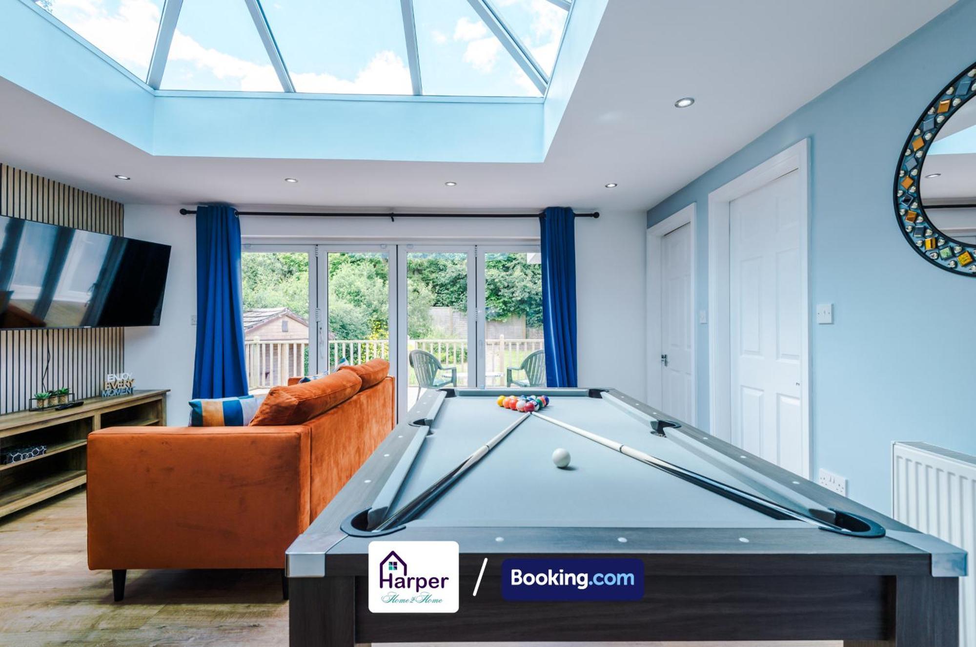 Spacious Detached Bungalow By Harperletting Short Lets & Serviced Accommodation Buckely With Pool Table & Driveway Buckley Luaran gambar